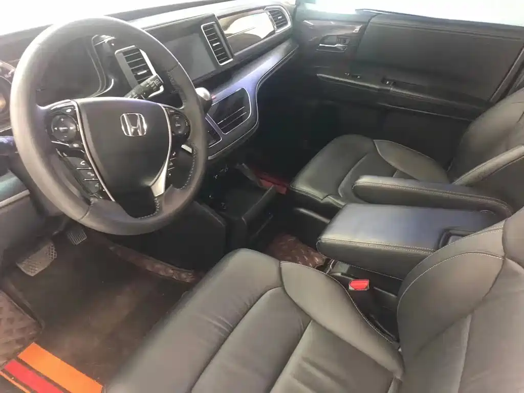 Honda Elysion 2018 — фото 4