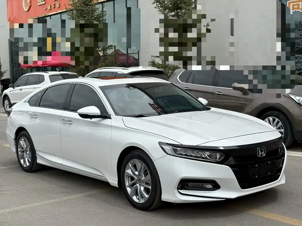 Honda Accord 2020 — фото 1