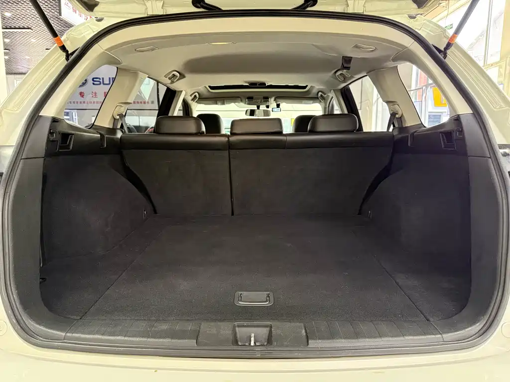 Subaru Outback 2014 — фото 14