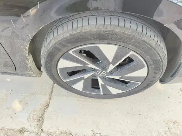 Volkswagen Sagitar 2026