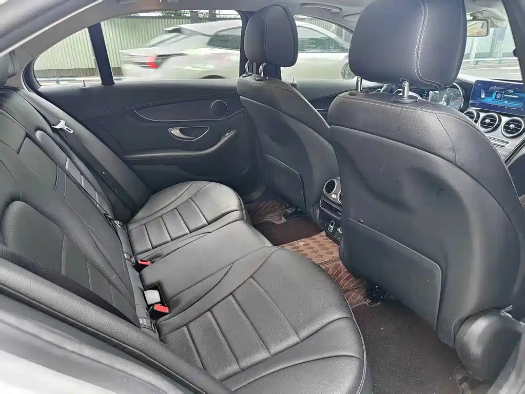 Mercedes-Benz C-Class 2019