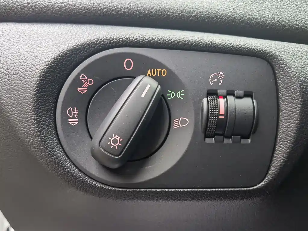 Audi Q3 2017 — фото 13