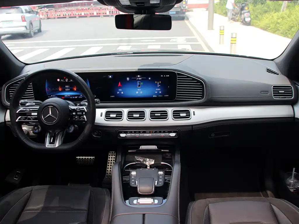 Mercedes-Benz GLE AMG 2023 — фото 16