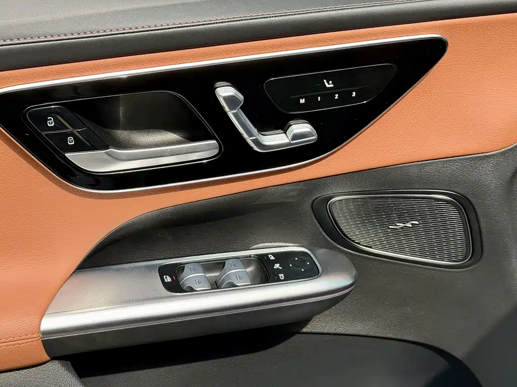 Mercedes-Benz GLC 2023 — фото 9