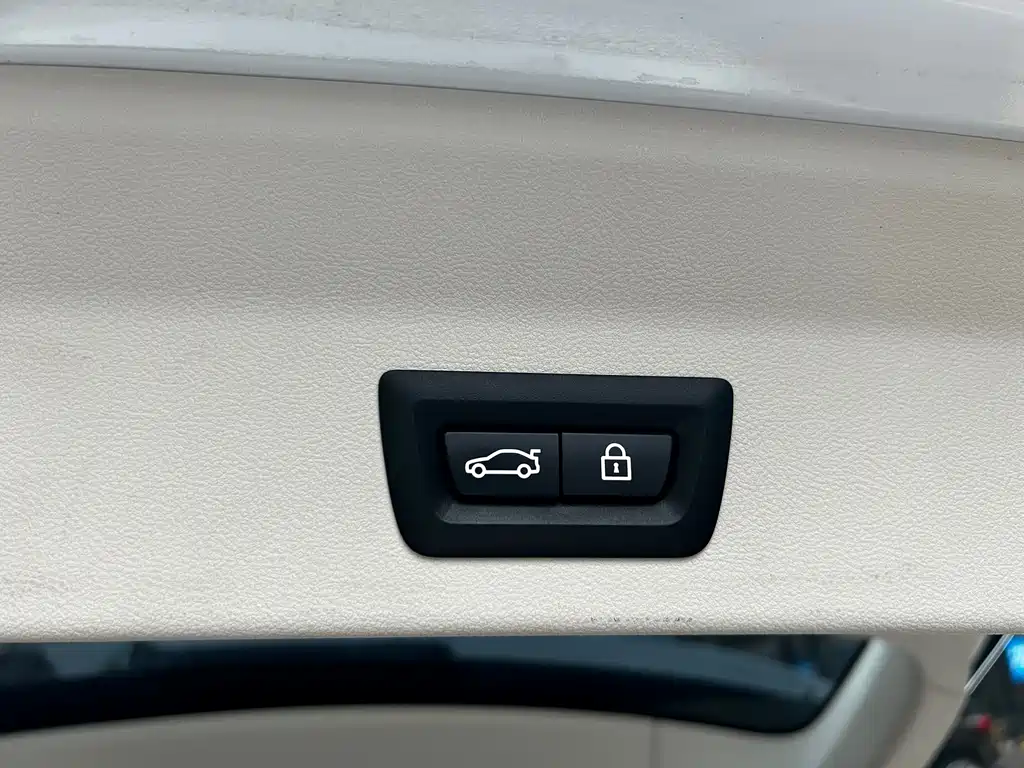 BMW iX3 2021 — фото 11