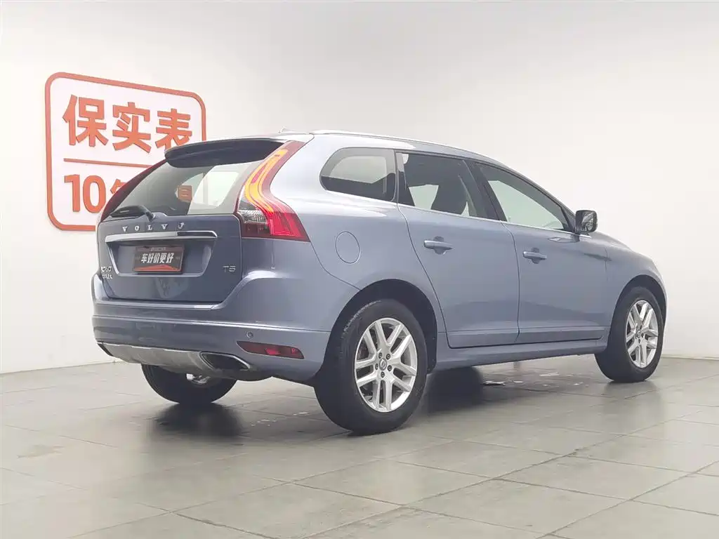 Volvo XC60 2017 — фото 2