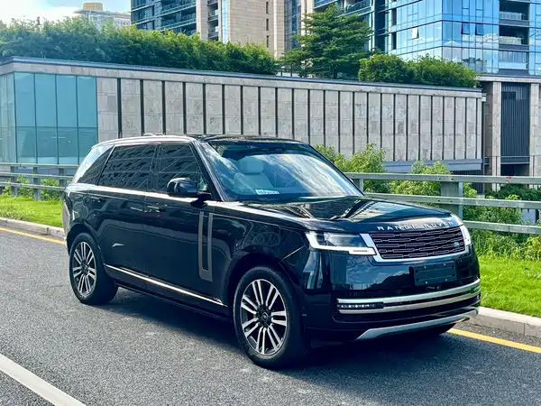 Land Rover Range Rover 2023