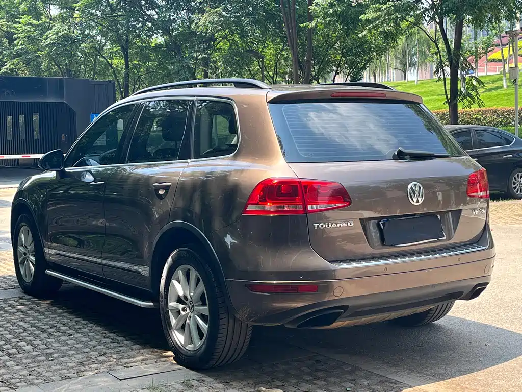 Volkswagen Touareg 2015 — фото 4