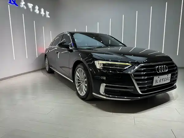 Audi A8 2021