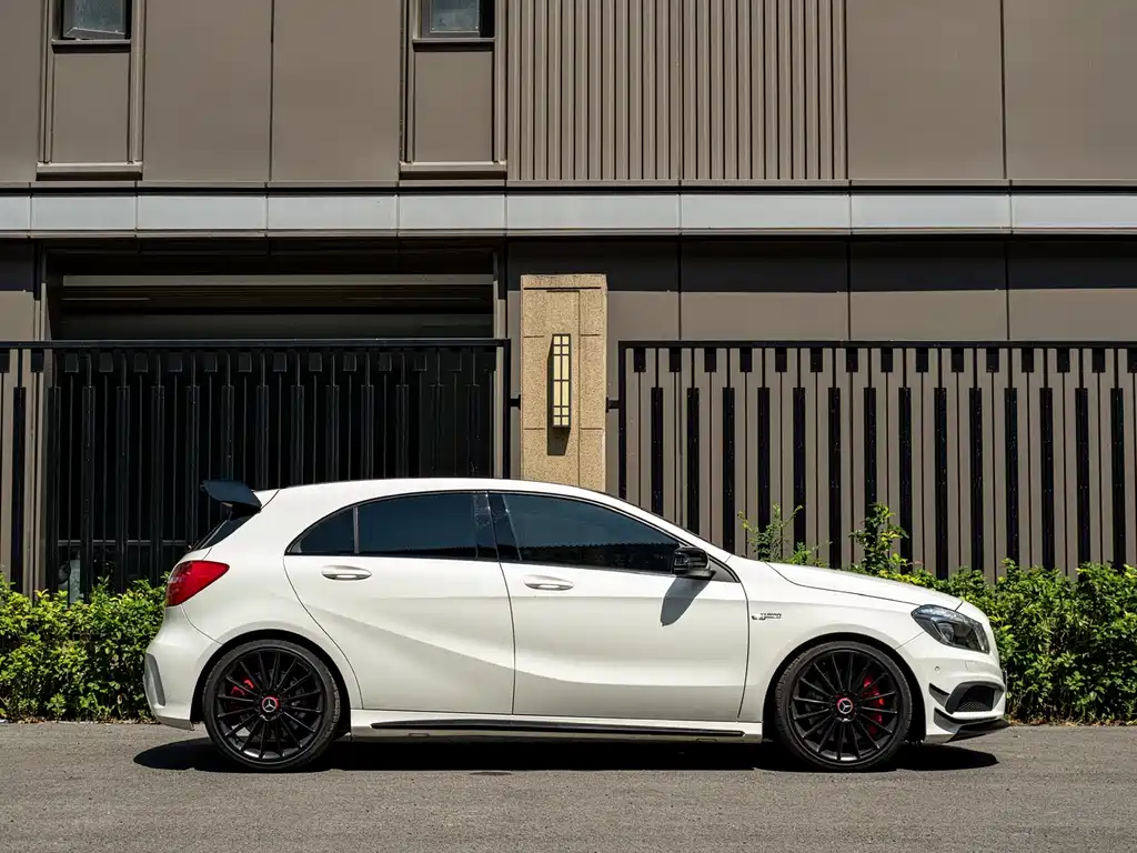 Mercedes-Benz A-Class AMG 2014 — фото 2