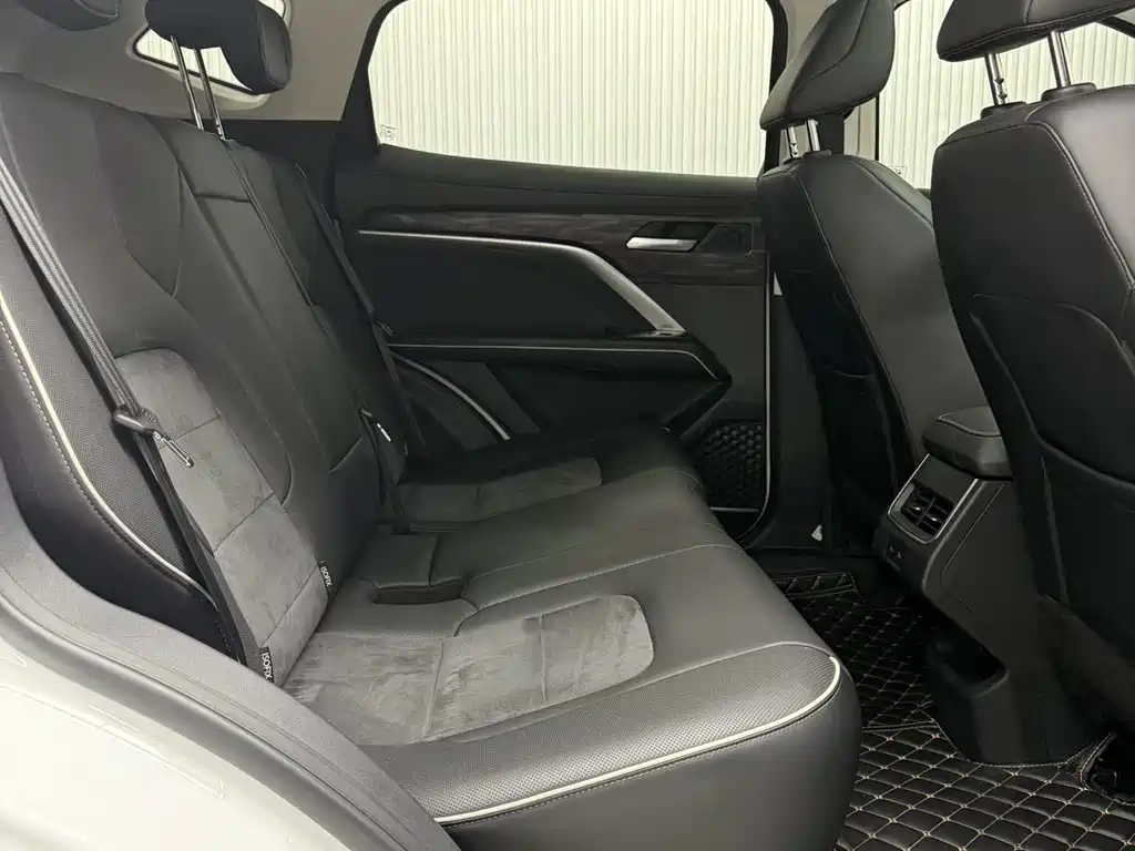 Haval H6 2023 — фото 10