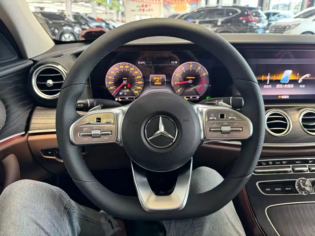 Mercedes-Benz E-Class 2019