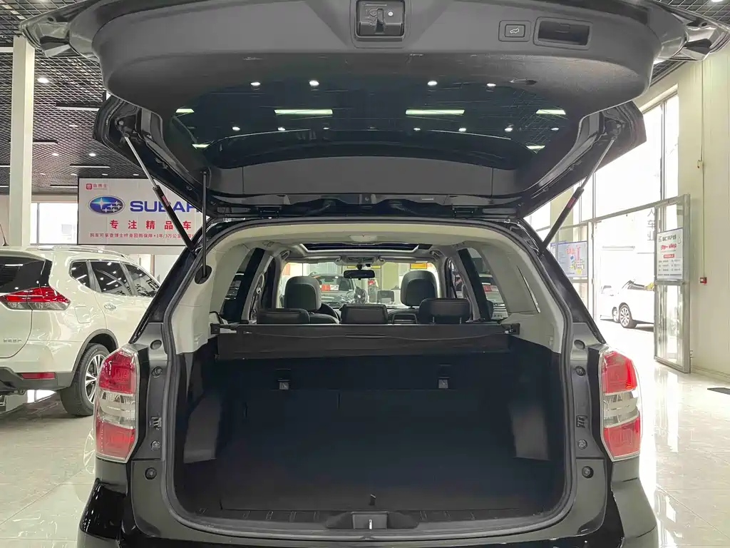 Subaru Forester 2014 — фото 20
