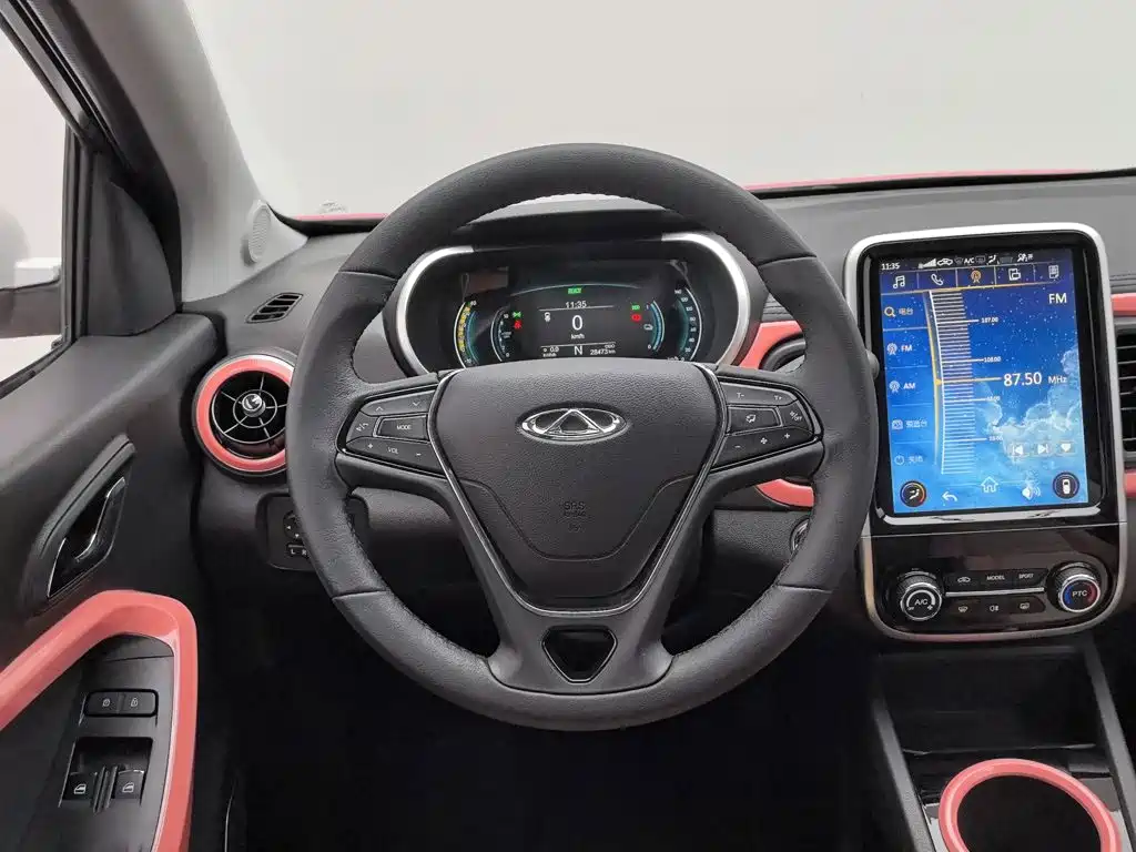 Chery QQ Little Ant 2021 — фото 11
