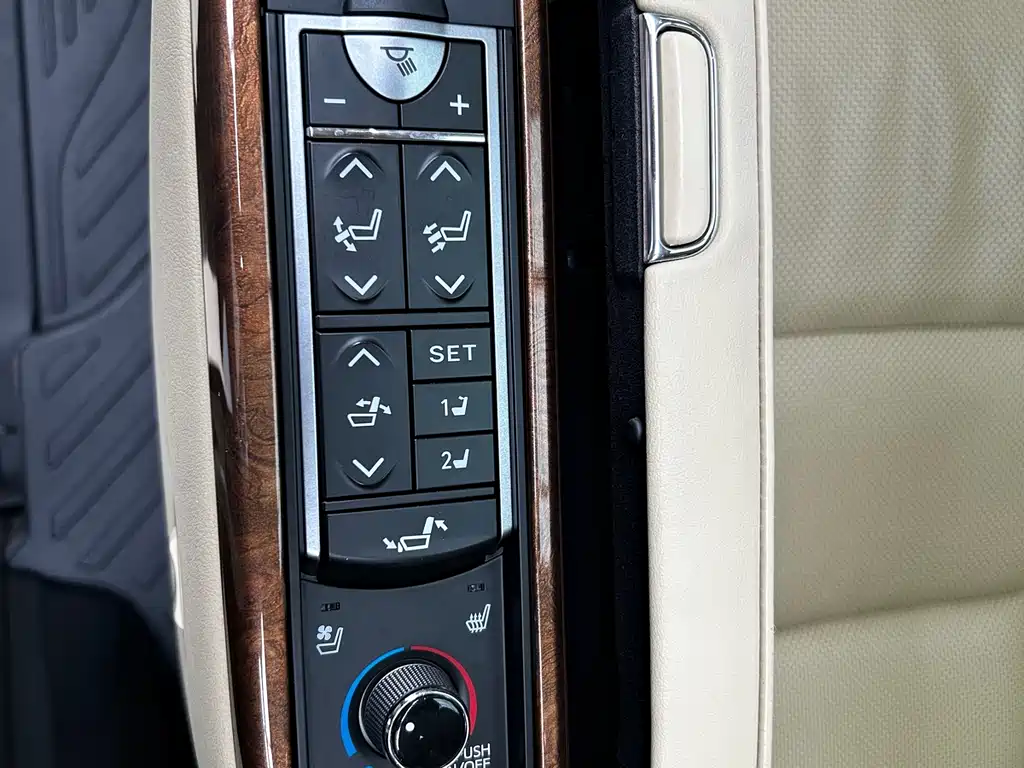 Toyota Alphard 2015 — фото 19