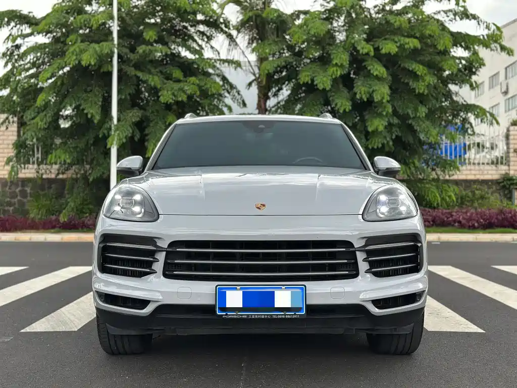 Porsche Cayenne 2018 — фото 3