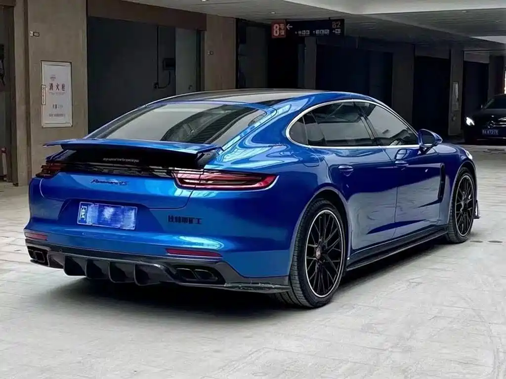 Porsche Panamera 2018 — фото 9