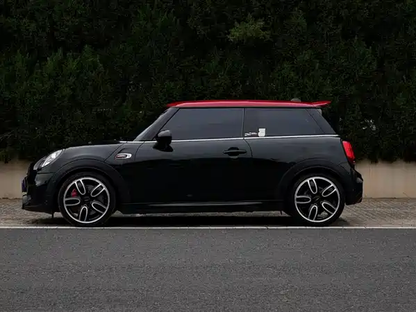 MINI JCW 2018