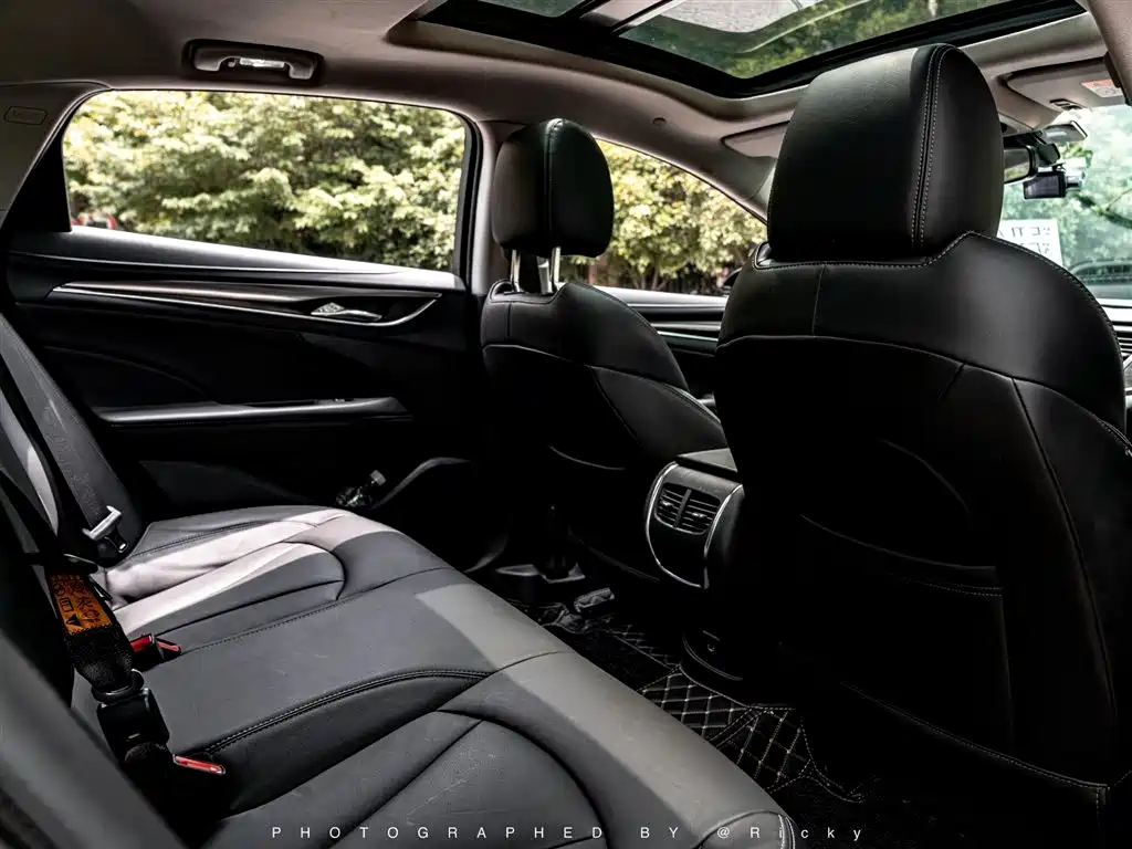 Buick LaCrosse 2023 — фото 10