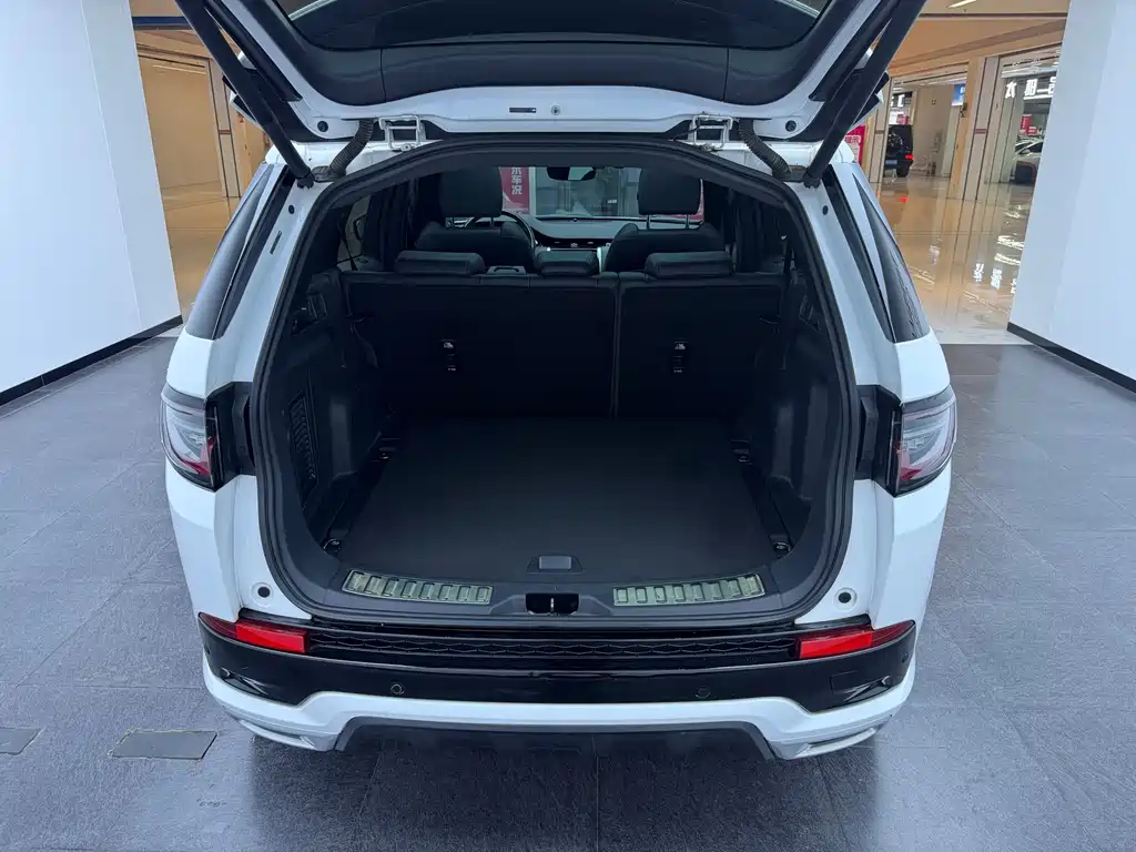 Land Rover Discovery Sport 2021 — фото 21