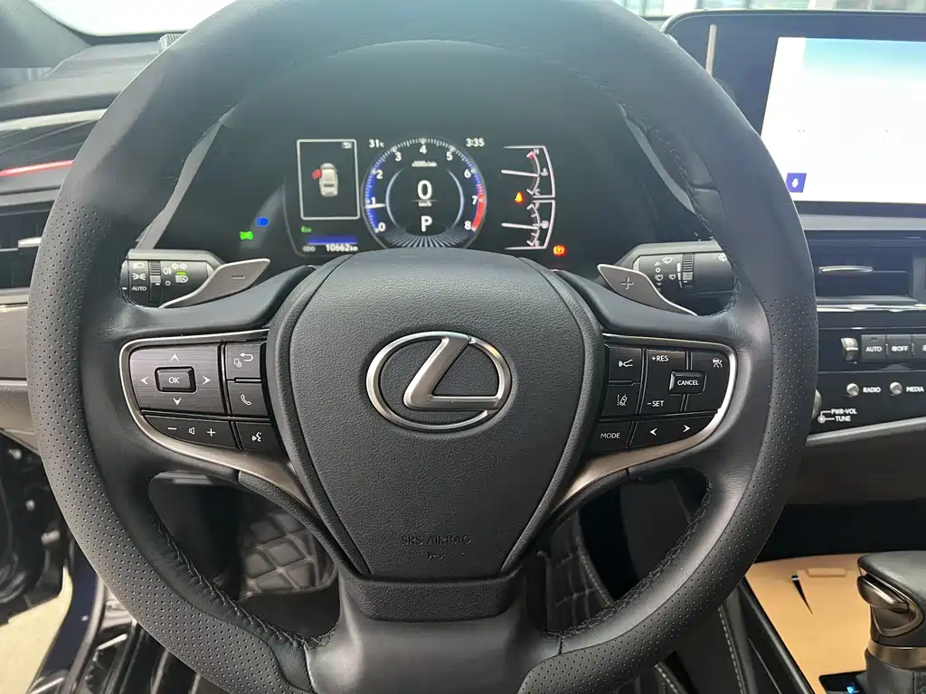 Lexus ES 2024 — фото 11