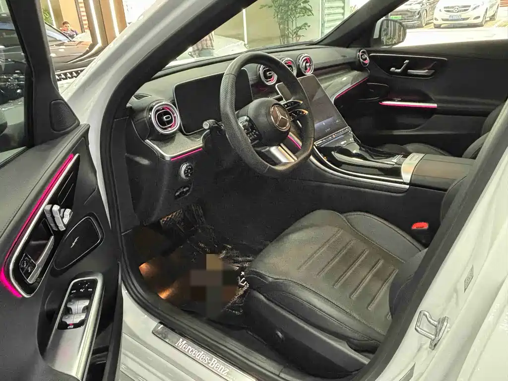 Mercedes-Benz C-Class 2023 — фото 5