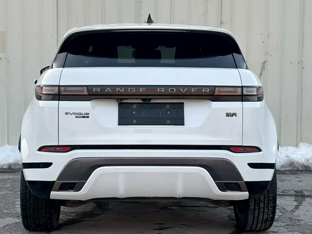 Land Rover Evoque 2021 — фото 8