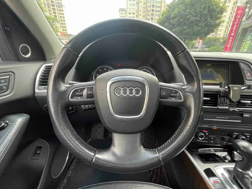 Audi Q5 2010 — фото 17