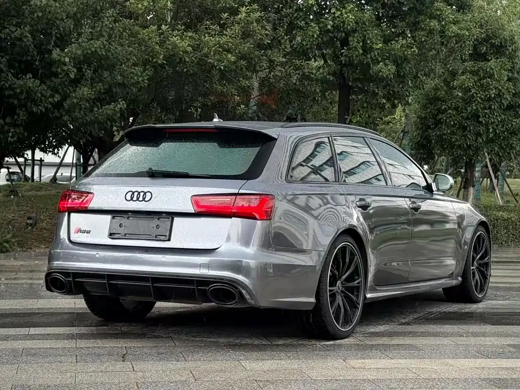 Audi RS 6 2020 — фото 7