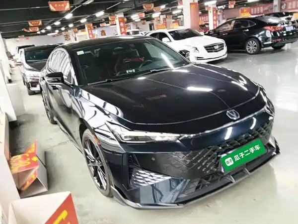 Changan UNI-V 2024