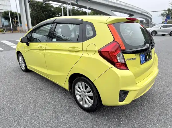 Honda Fit 2016