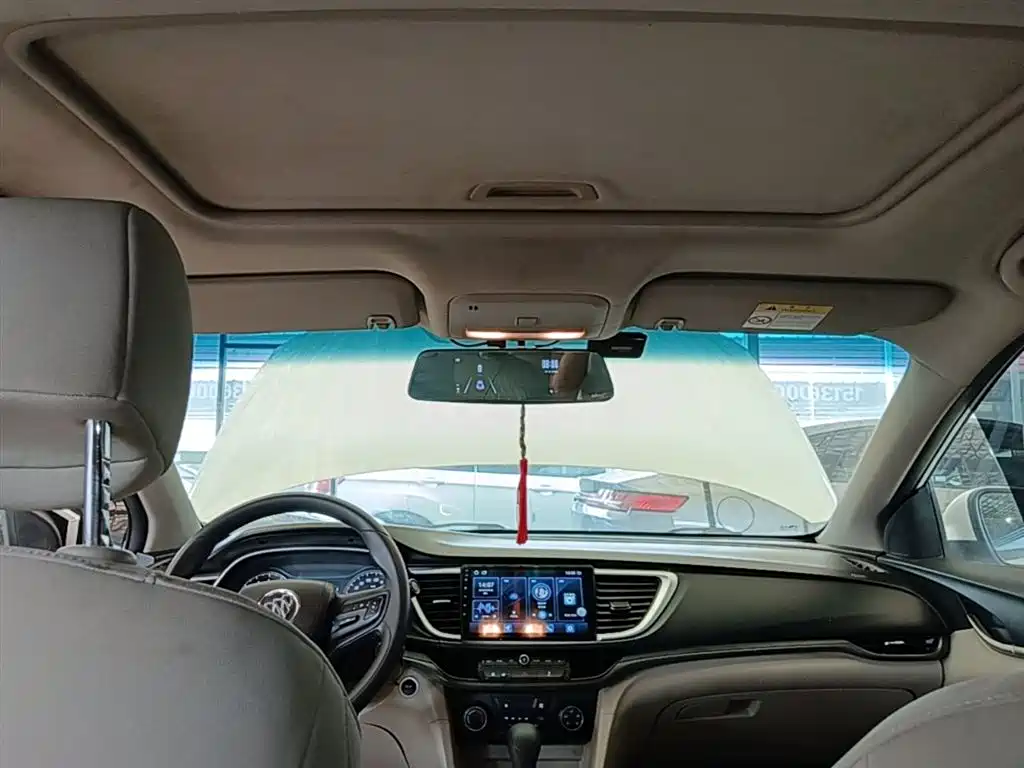 Buick Excelle 2015 — фото 18