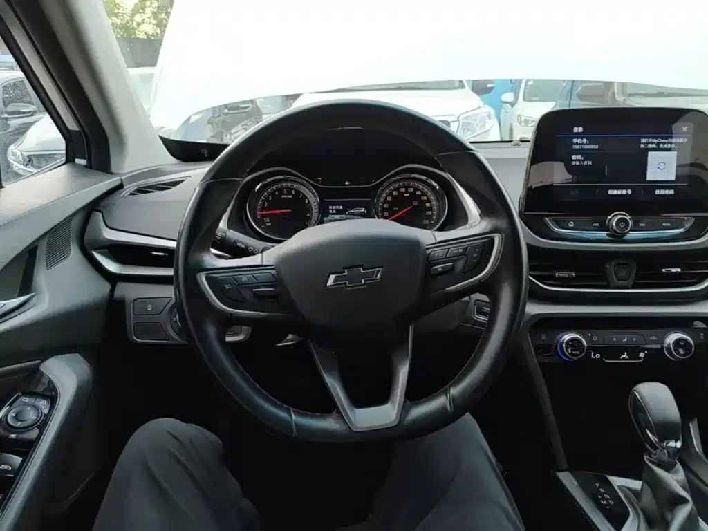 Chevrolet Orlando 2023 — фото 11