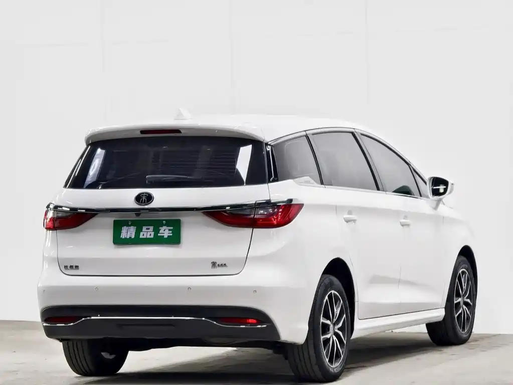 BYD MAX 2018 — фото 4
