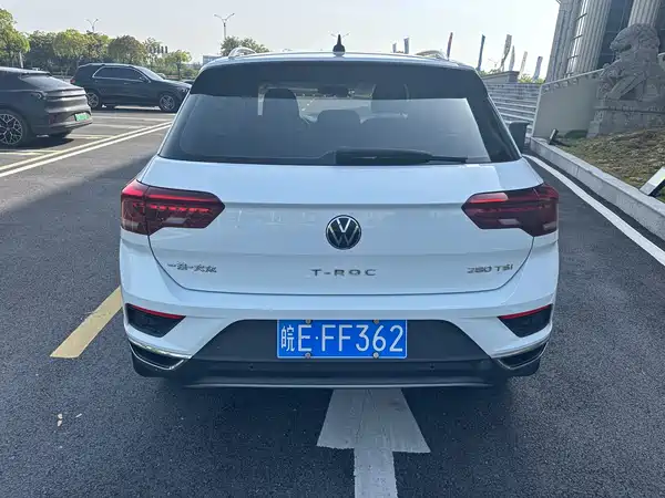 Volkswagen T-Roc 2021
