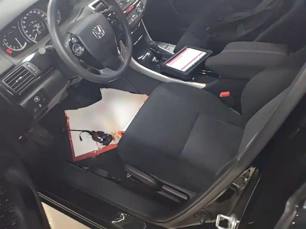 Honda Accord 2018 — фото 15