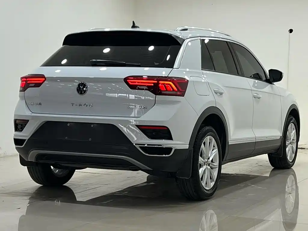 Volkswagen T-Roc 2022 — фото 12