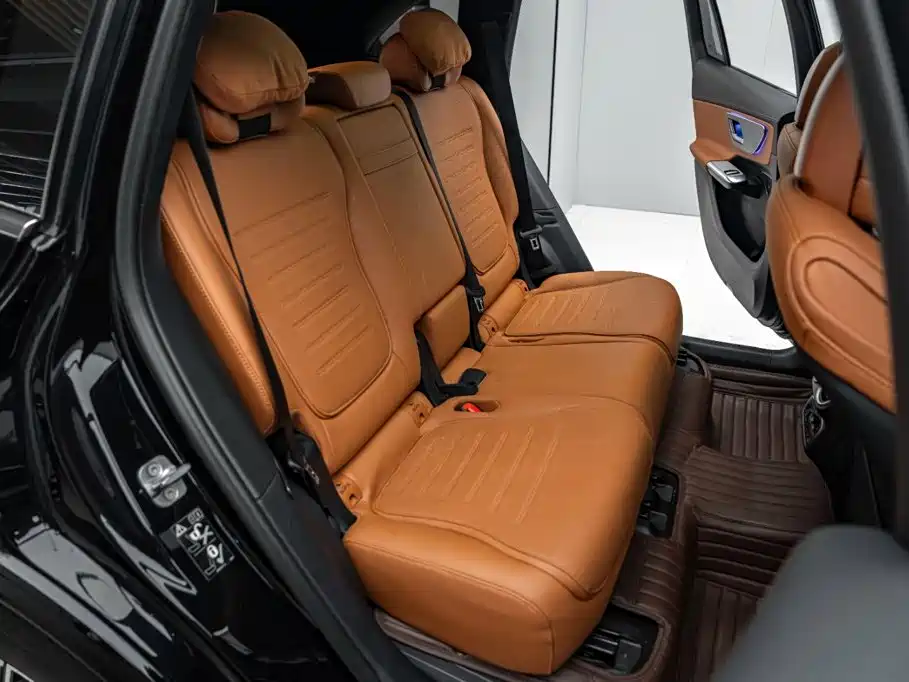 Mercedes-Benz GLC 2023 — фото 23