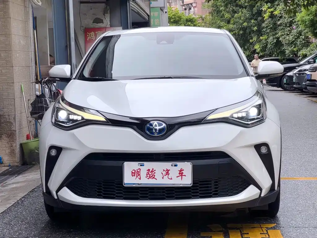 Toyota C-HR 2023