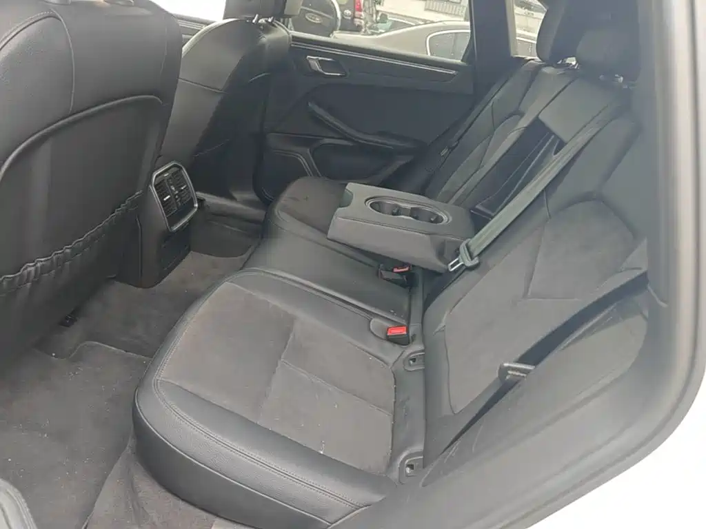 Porsche Macan 2015 — фото 17