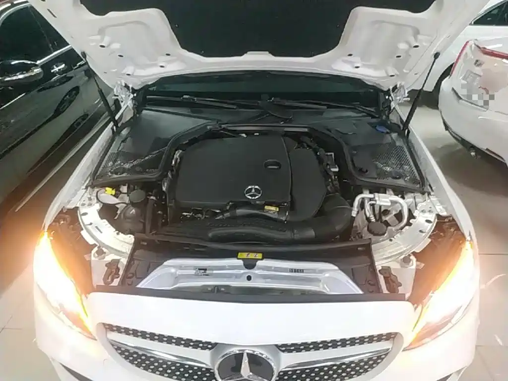 Mercedes-Benz C-Class 2020 — фото 20