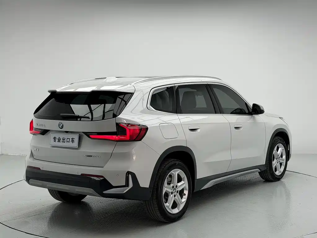 BMW X1 2023 — фото 7
