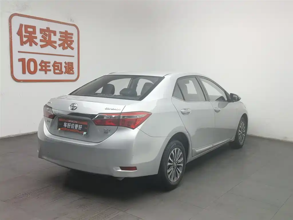 Toyota Corolla 2017 — фото 2