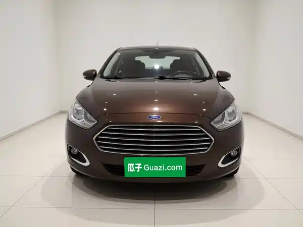 Ford Escort 2015