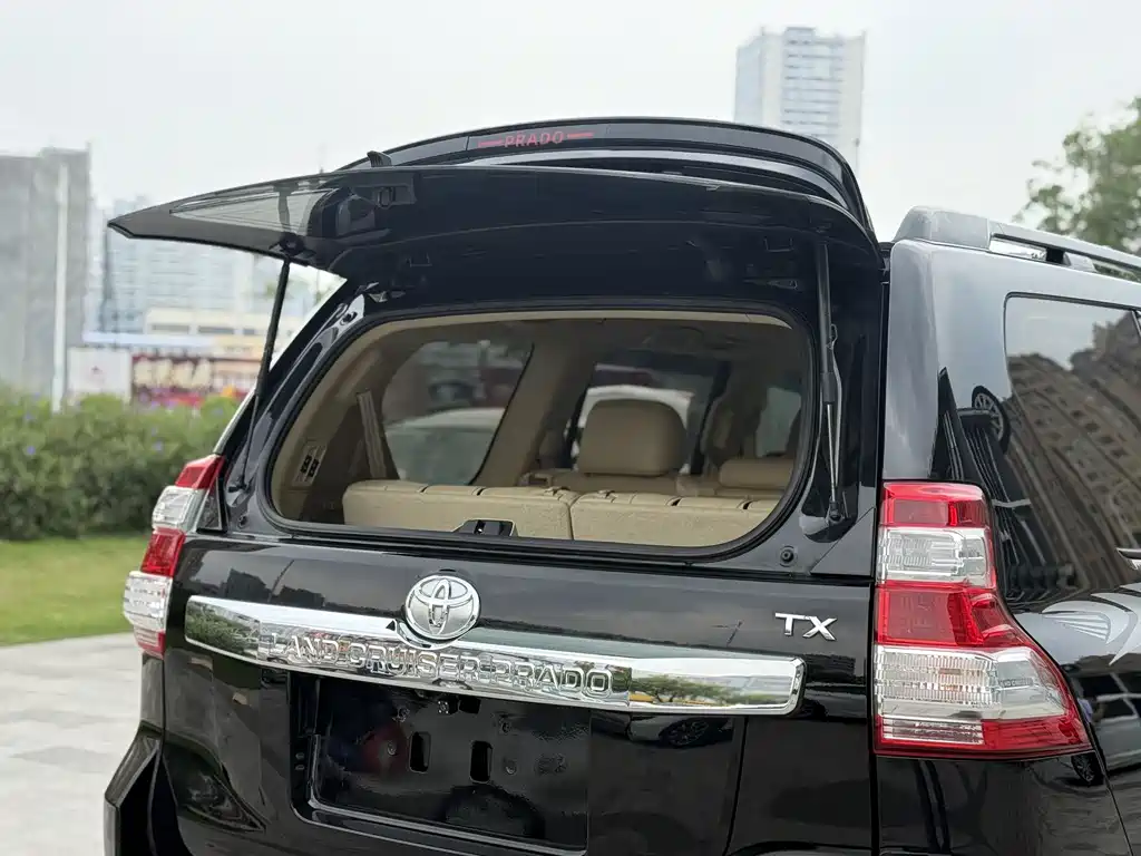 Toyota Prado 2016 — фото 22