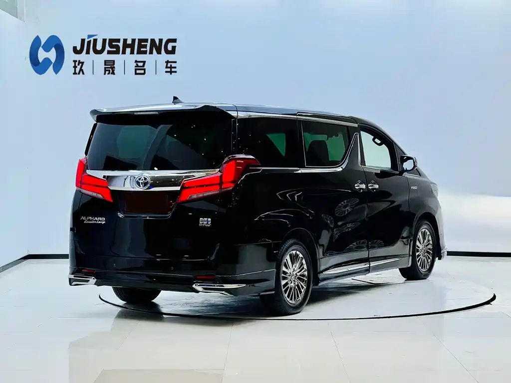 Toyota Alphard 2021 — фото 10
