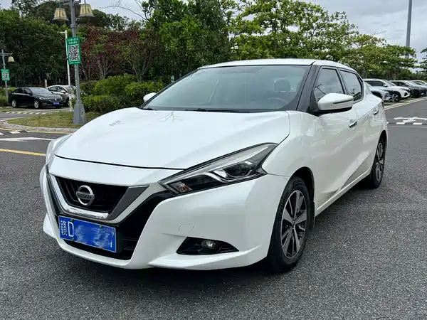 Nissan Bluebird 2020