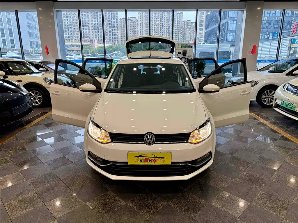 Volkswagen Polo 2019 — фото 11