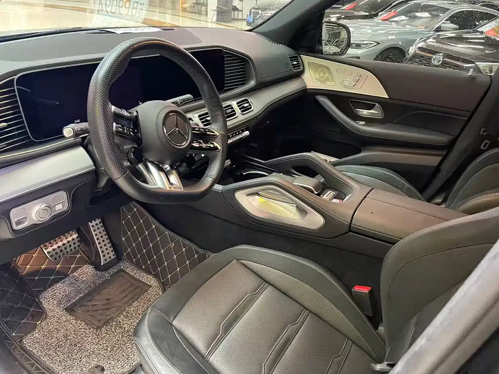 Mercedes-Benz GLE AMG 2023 — фото 7