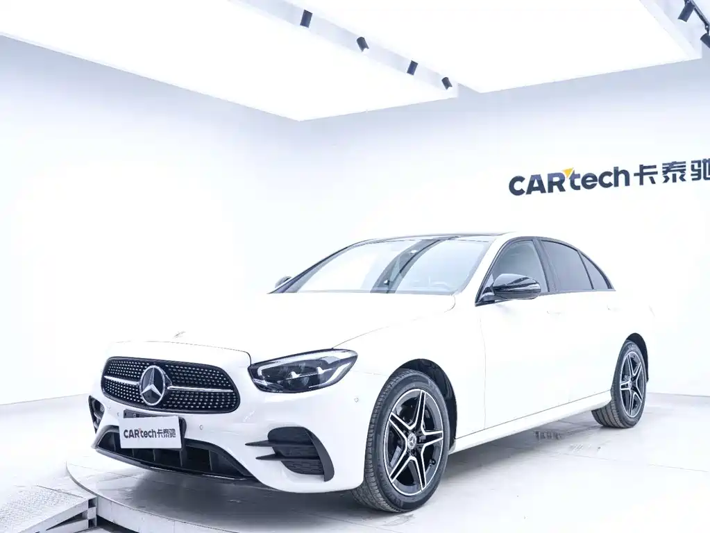 Mercedes-Benz E-Class 2020 — фото 11